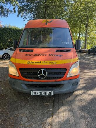 uszkodzony samochody ciężarowe Mercedes Sprinter SPRINTER 310 CDI 2011/2