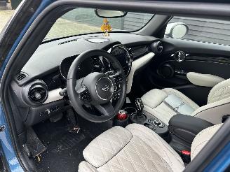 Mini Cooper FACELIFT 1.5 AUTOMAAT NAVI CLIMA CAMERA LEER CRUISE LED B.J 2021 picture 10