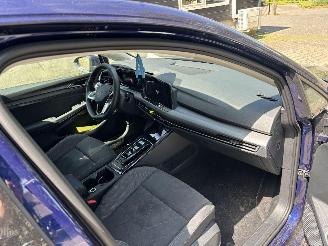 Volkswagen Golf 8 1.4 AUTOMAAT HYBRIDE PLUG IN 204 PK NAVI CLIMA CAMERA LED B.J 2023 picture 8