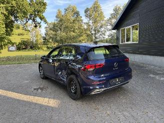 Volkswagen Golf 8 HYBRIDE PLUG IN DSG 204 PK NAVI CLIMA CAMERA LED B.J 2023 picture 2