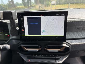 Dacia Duster HYBRIDE AUTOMAAT NAVi CLIMA CAMERA LED B.J 12-2024 NEW MODEL picture 13
