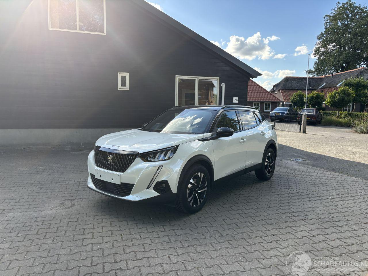 Peugeot 2008 GT LINE 130 PK AUTOMAAT NAVI CLIMA CAMERA B.J 2022