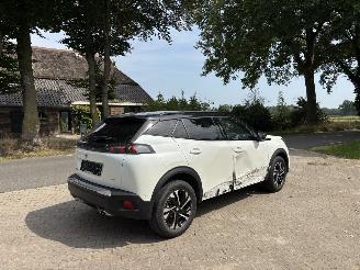 Peugeot 2008 GT LINE AUTOMAAT 130 PK NAVI CLIMA CAMERA LED B.J 2022 picture 2