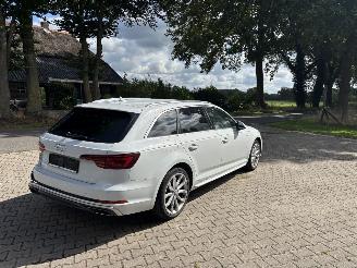 Audi A4 Avant HYBRIDE 2.0 AUTOMAAT S-LINE NAVI CLIMA LED B.J 2019 picture 4