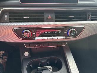 Audi A4 Avant HYBRIDE 2.0 AUTOMAAT S-LINE NAVI CLIMA LED B.J 2019 picture 12