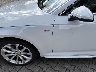 Audi A4 Avant HYBRIDE 2.0 S LIne AUTOMAAT NAVI CLIMA LED CRUISE B.J 06-2019 picture 8