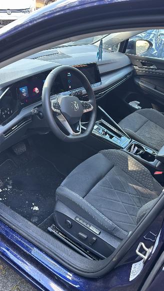 Volkswagen Golf VIII HYBRIDE PLUG IN AUTOMAAT NAVI CLIMA CAMERA LED VIRT DASH CRUISE B.J  12-2023 picture 14
