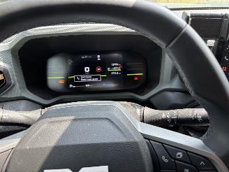 Dacia Duster HYBRIDE AUTOMAAT NAVI CLIMA CAMERA LED B.J 12-2024 picture 17