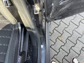 Dacia Duster 1.3 Prestige 130 PK NAVI CLIMA CAMERA LED KEYLESS B.J 2022 PLAATSCHADE picture 15