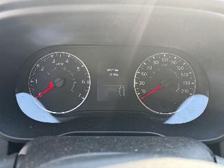 Dacia Duster 1.3 Prestige 130 PK NAVI CLIMA CAMERA LED KEYLESS B.J 2022 PLAATSCHADE picture 11