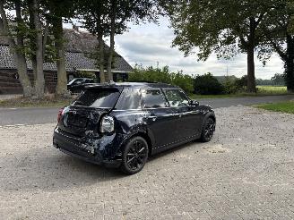 Mini Cooper PANO AUTOMAAT NAVI CLIMA SPECIAL EDITIE B.J 2021 25 dkm picture 2