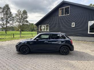 Mini Cooper PANO AUTOMAAT NAVI CLIMA SPECIAL EDITIE B.J 2021 25 dkm picture 8