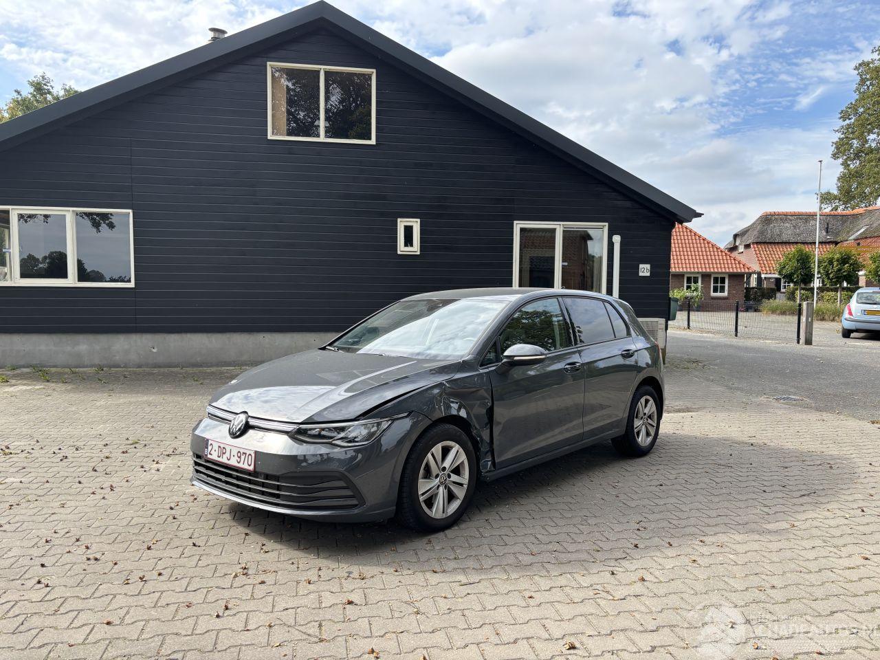 Volkswagen Golf eTSI AUTOMAAT NAVI CLIMA CAMERA LED VIRTUEEL DASH B.J 2023