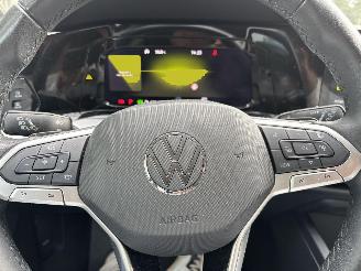 Volkswagen Golf eTSI AUTOMAAT NAVI CLIMA CAMERA LED VIRTUEEL DASH B.J 2023 picture 11
