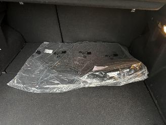 Dacia Duster HYBRIDE FACELIFT 130 PK NAVI CLIMA CAMERA LED B.J 2025 picture 16