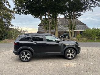 Dacia Duster HYBRIDE FACELIFT 130 PK NAVI CLIMA CAMERA LED B.J 2025 picture 6