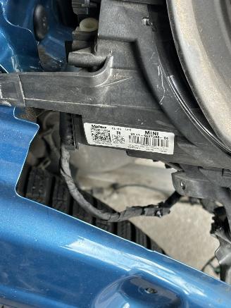 Mini Cooper SPORT AUTOMAAT LEER NAVI CLIMA CAMERA B.J 07-2021 picture 11