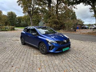 Renault Clio V TECHNO SPORT NAVI CAMERA LED VIRT DASH B.J 05-2025 picture 3