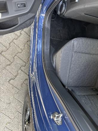 Volkswagen Golf 8,5 FACELIFT 1.5 NAVI CLIMA CAMERA LED VIRT DASH B.J 12-2024 picture 19