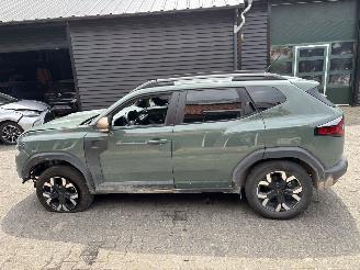 Dacia Duster HYBRIDE 1.6 AUTOMAAT NAVI CLiMA CAMERA VIRT DASH B.J 12-2024 picture 16