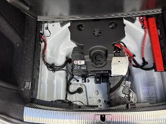 Audi A4 Avant 2.0 S-LINE HYBRIDE AUTOMAAT SPORT NAVI CLIMA LED PDC B.J 06-2019 picture 16