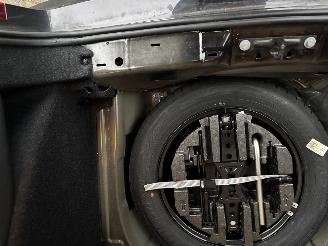 Skoda Kamiq AUTOMAAT 110 PK CLIMA CRUISE B.J 2025  4500 km picture 12