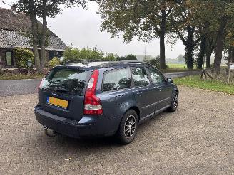 Volvo V-50 1.8 EDITION 125 PK AIRCO ABS TREKHAAK B.J 2005 Geen schade TOP Conditie picture 2