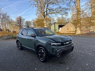 Dacia Duster HYBRIDE 1.6 AUTOMAAT NAVI CLIMA CAMERA VIRT DASH B.J 12-2024 picture 4