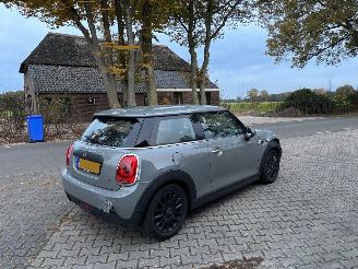 Mini One 1.5 EDITION CLIMA ABS PDC B.J 11-2018 SCHROEFSCHADE picture 4