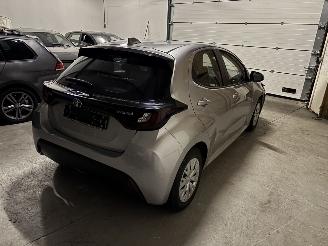 Toyota Yaris 1.5 AUTOMAAT HYBRIDE B.J 07-2022 picture 2