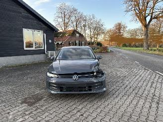 Volkswagen  8.5 ETSI 1.5 HYBRIDE AUTOMAAT NAVI CLIMA CAMERA LED VIRT DASH TREKHAAK B.J 12-2024 picture 3