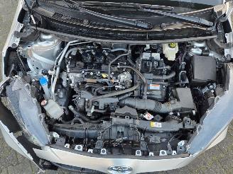 Toyota Yaris AUTOMAAT 1.5 HYBRIDE CLIMA CAMERA B.J 07-2022 picture 17