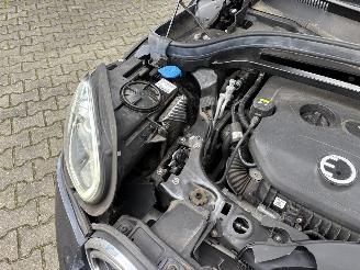 Mini Countryman HYBRIDE PLUG IN SE 4AWD AUTOMAAT NAVI CLIMA LEER LED PDC B.J 2019 picture 14