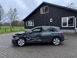 Volkswagen  8.5 ETSI 1.5 HYBRIDE AUTOMAAT NAVI CLIMA CAMERA LED VIRT DASH TREKHAAK B.J 12-2024 picture 19