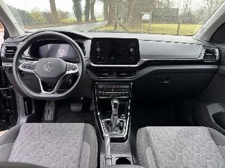 Volkswagen T-Cross AUTOMAAT 116 PK CLIMA CAMERA PDC B.J 04-2024 picture 9