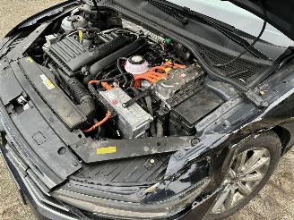 Volkswagen Passat VARIANT GTE 1.4 PLUG IN DSG NAVI CLIMA CAMERA LED CRUISE B>J 2022 picture 21
