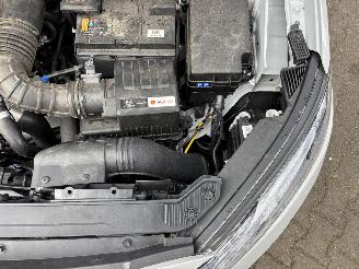 Hyundai Kona N-LINE 125 PK SPORT T-GDI CLIMA CAMERA APP LED B.J 04-2023 picture 18