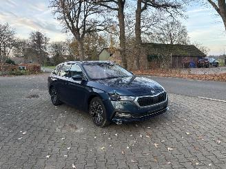 Skoda Octavia TSI AUTOMAAT HYBRIDE NAVI CLIMA VIRT DASH CAMERA TREKHAAK LED B.J 12-2024 picture 3