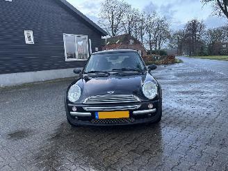 Mini One PANORAMADAK 1.6 AIRCO B.J 2003. APK Maart 2027 picture 7
