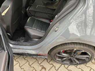 Volkswagen Golf GTI TCR 300 PK SPECIAL EDITION PANO LEER DYNO AUDIO NAVI CLIMA VIRT DASH B.J 2019 picture 23