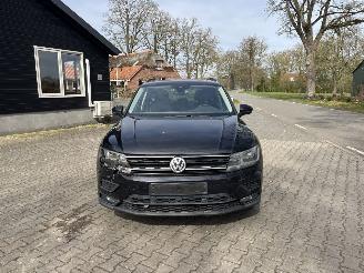 Volkswagen Tiguan AUTOMAAT PANO LEER NAVI CLIMA CAMERA B.J 2019 picture 15
