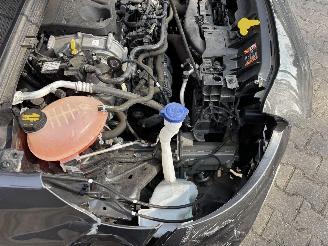 Ford Puma ST LINE NAVI CLIMA CRUISE STOELVERW B.J 2021 LICHTE SCHADE picture 15