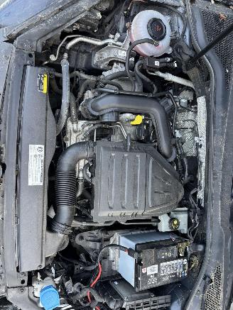 Volkswagen Golf VARIANT UNITED TSI 110 PK NAVI CLIMA CAMERA PDC PARK ASS B.J 2020 picture 17