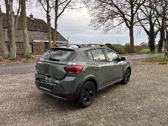 Schadeauto Dacia Sandero STEPWAY 110 PK EXTREEM NAVI CLIMA CAMERA LED B.J 2024 FACELIFT 2024/2