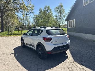 Dacia  STEPWAY TCE 90 AIRCO CAMERA B.J 03-2025. 10 dkm picture 4