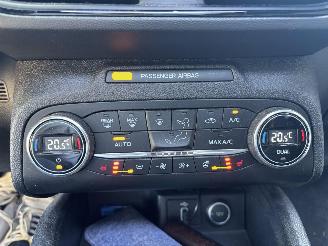 Ford Focus ST LINE PANO NAVI CLIMA CAMERA LED HEAD UP B.J 2019 picture 20