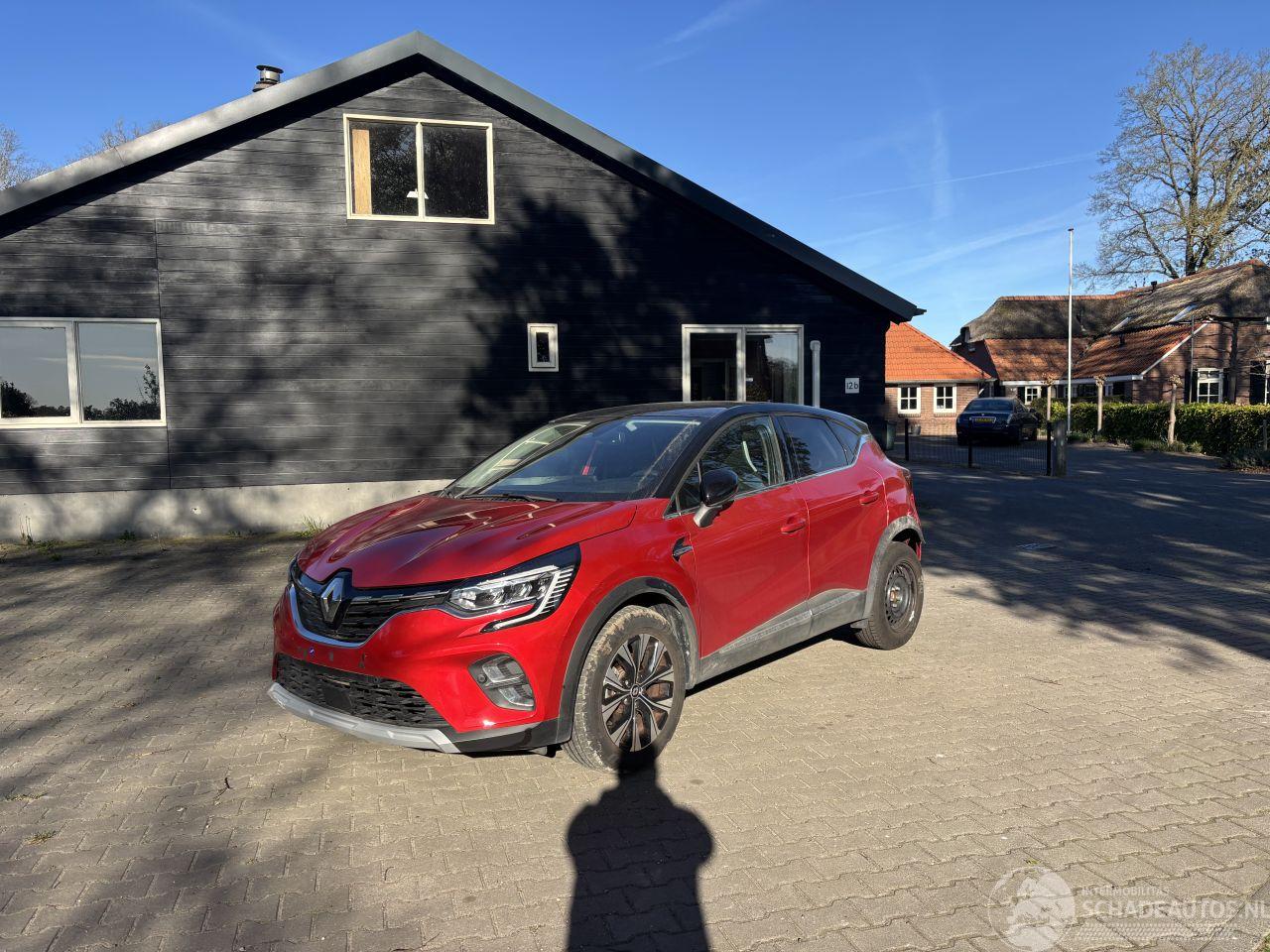 Renault Captur AUTOMAAT 1.6 E-TECH HYBRIDE NAVI CLIMA CAMERA LED B.J 2023