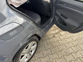 Volkswagen  8 TSI 110 PK NAVI CLIMA VIRT DASH PDC CRUISE B.J 10-2020 picture 16