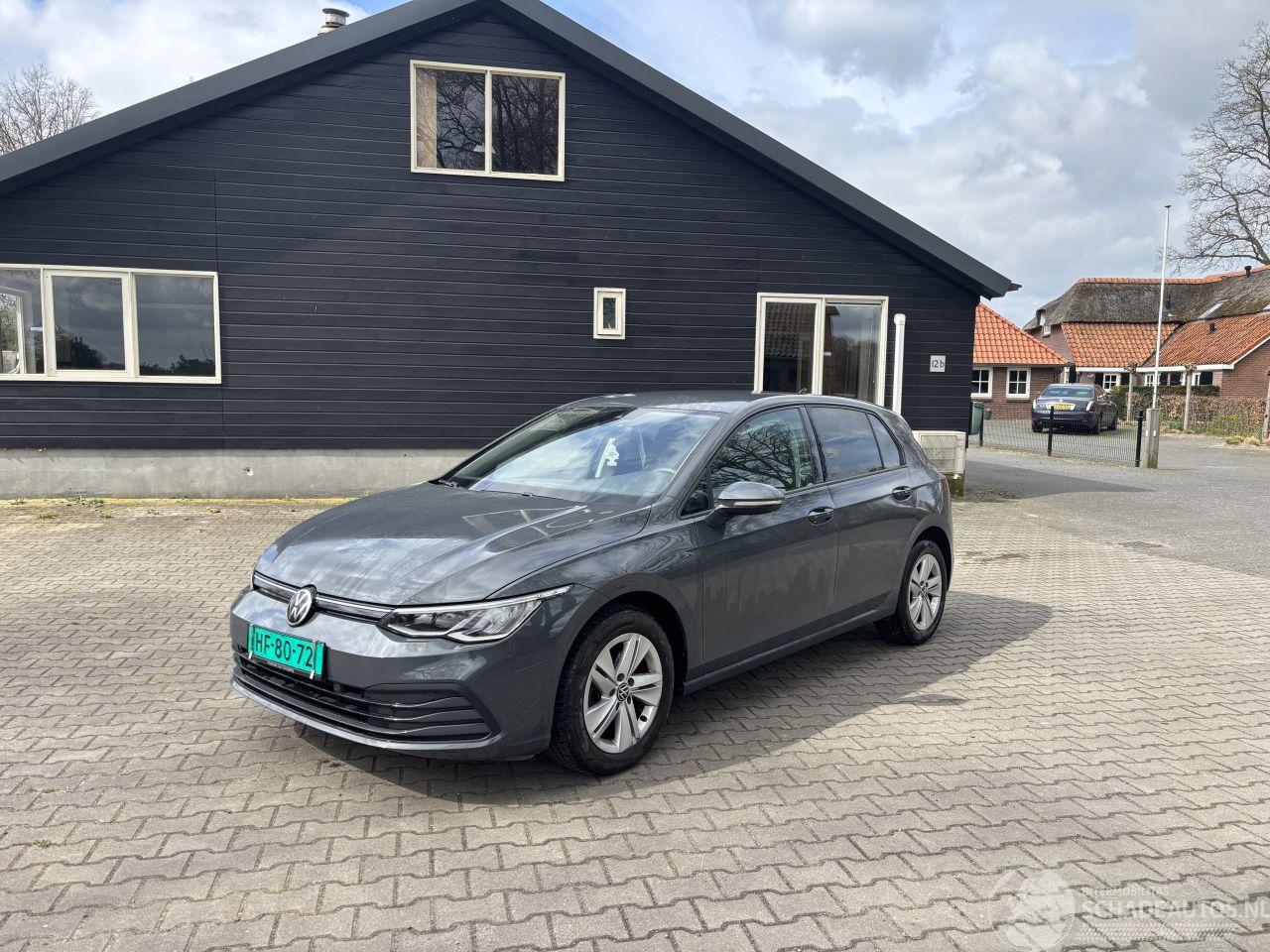 Volkswagen  8 TSI 110 PK NAVI CLIMA VIRT DASH PDC CRUISE B.J 10-2020