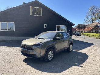krockskadad bil auto Toyota Yaris Cross 1.5 DYNAMIQ AIRCO CAMERA LED B.J 2022 Let op 6278 km 2022/7